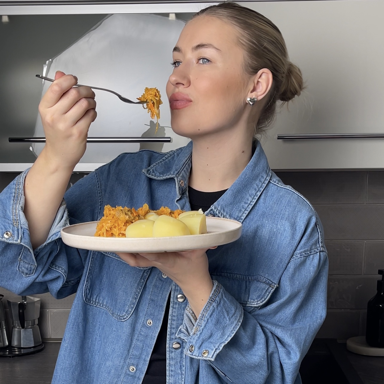 Taip gaminsite ne kartą: maisto tinklaraštininkė Simona atskleidė 2 paprastus kiaulienos mentės receptus