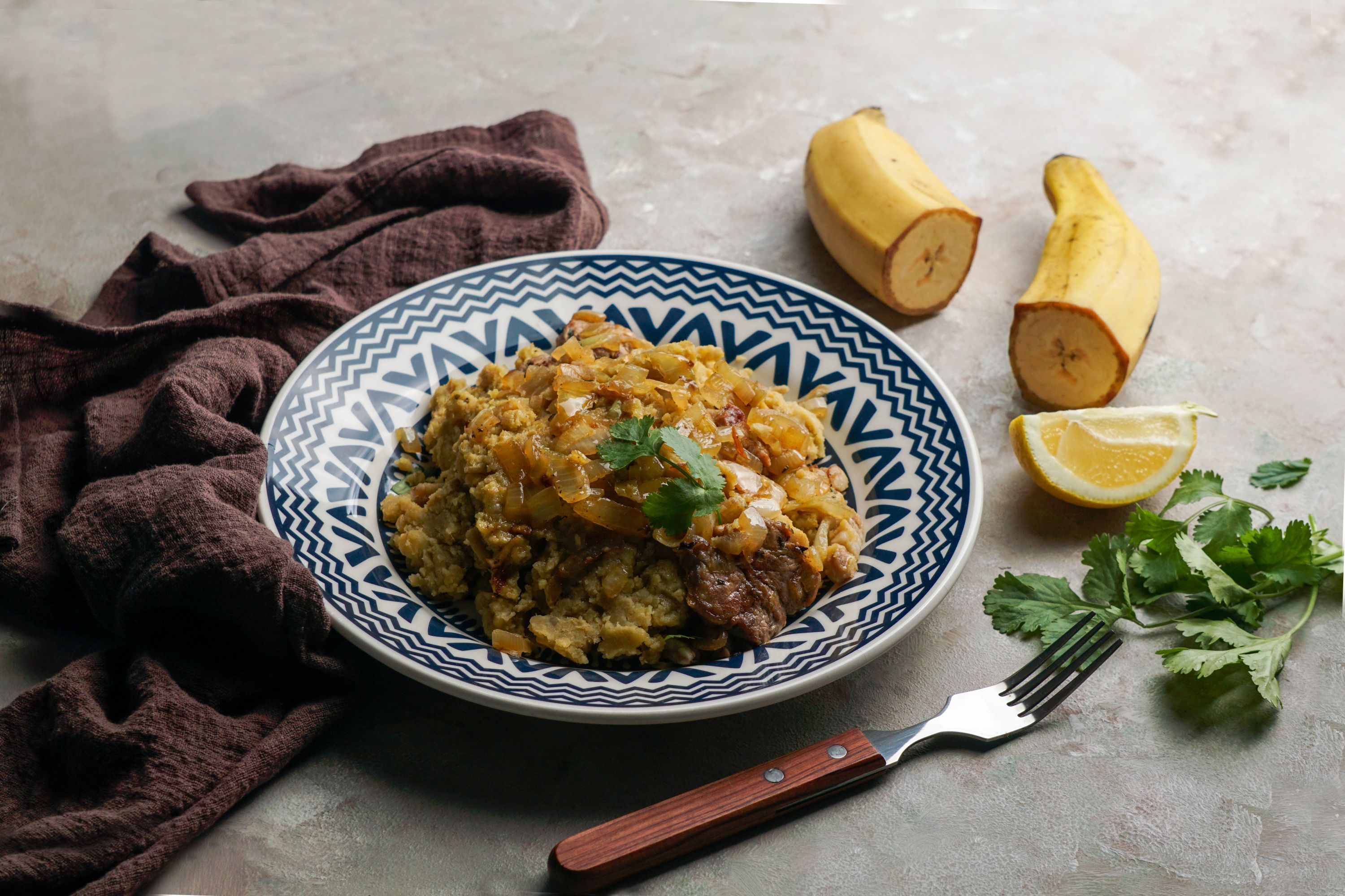 Nebeišmesite nei vieno pernokusio banano – šiuos 3 bananų receptus įsimylėsite