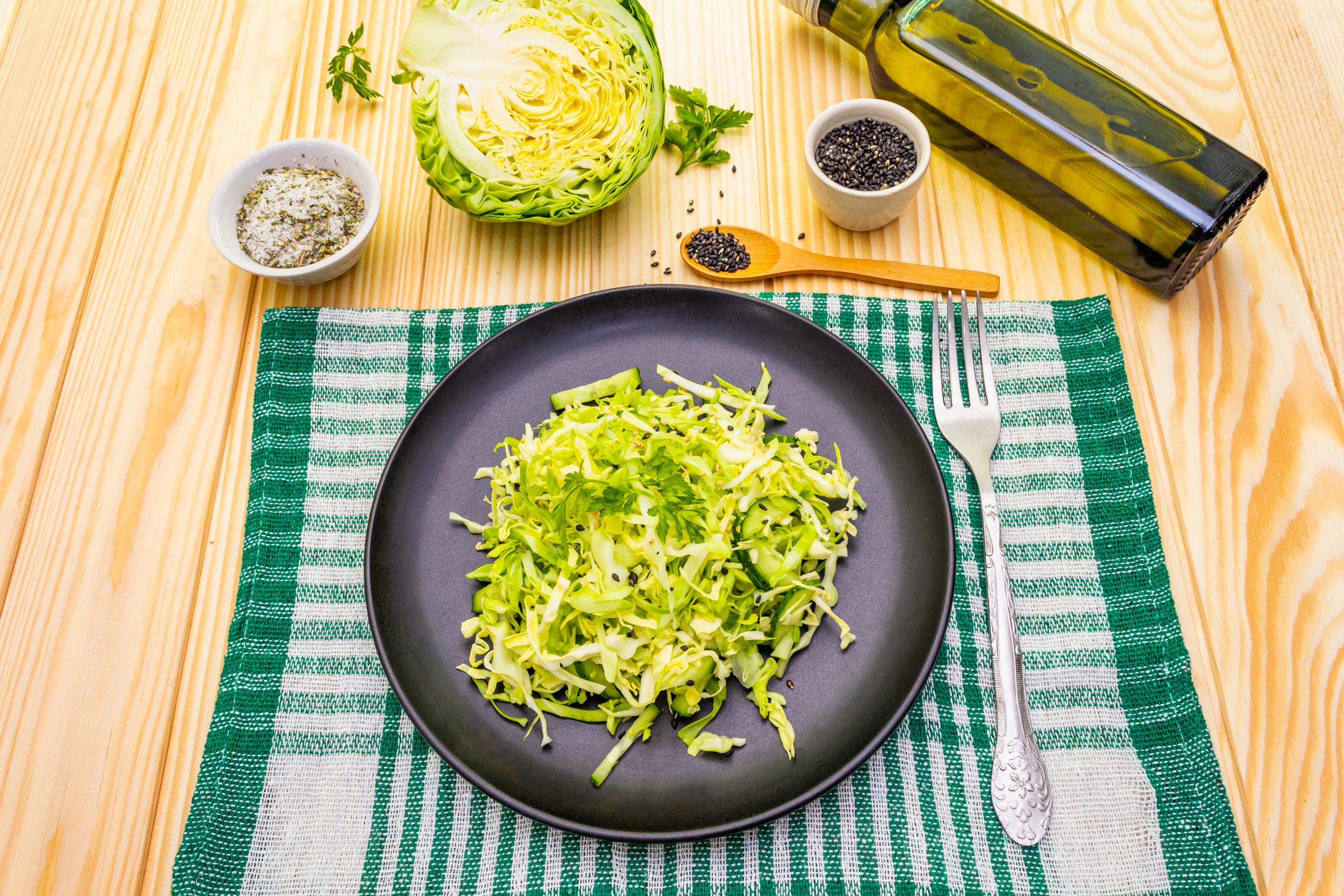 Gydytojas dietologas įvardijo daržovę, kuri veikia kaip „šluota“ žarnynui: žiemą ji tiesiog būtina