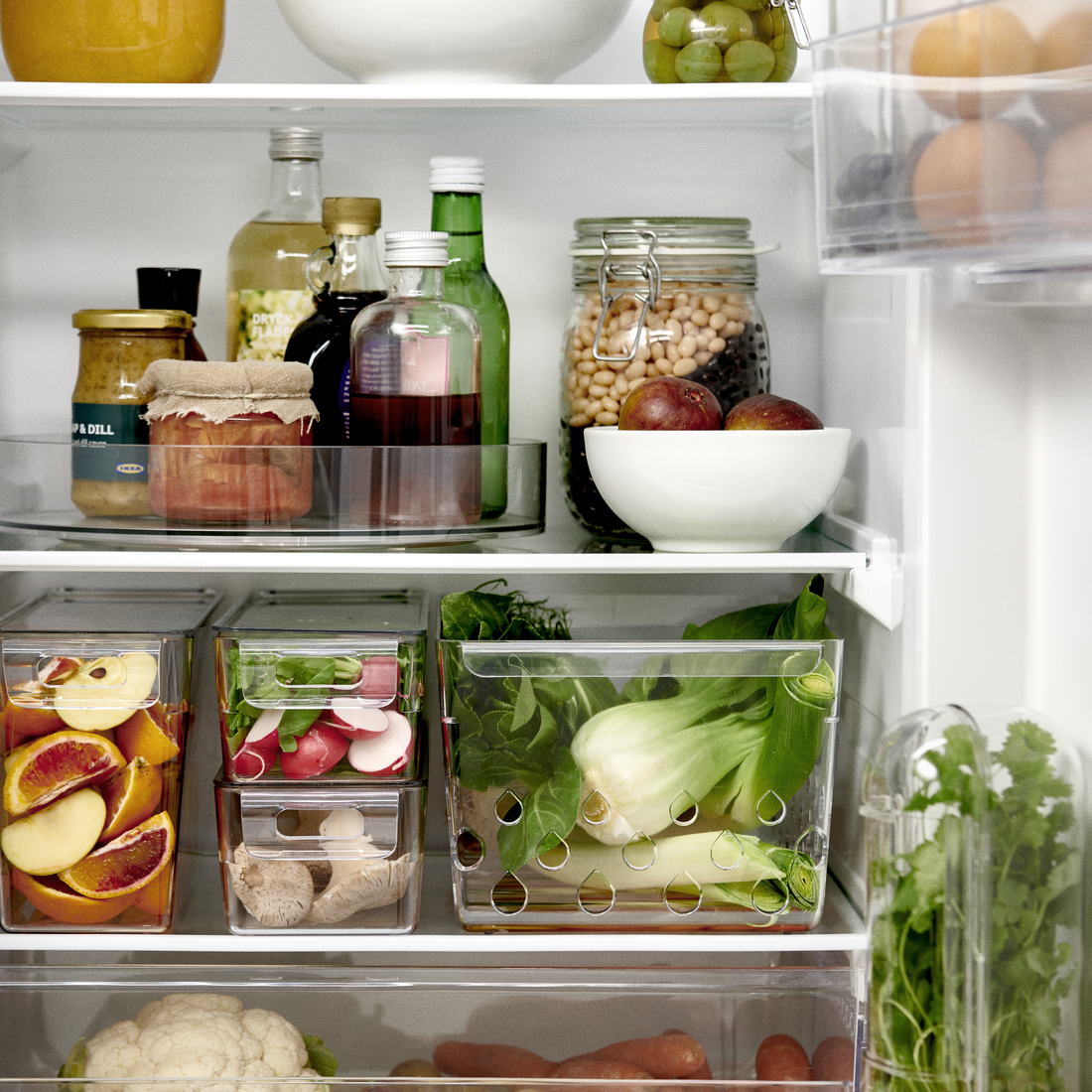 Ekspertas įvardijo produktus, kuriuos be reikalo dedate į šaldytuvą: tik gadinate skonį ir užimate vietą