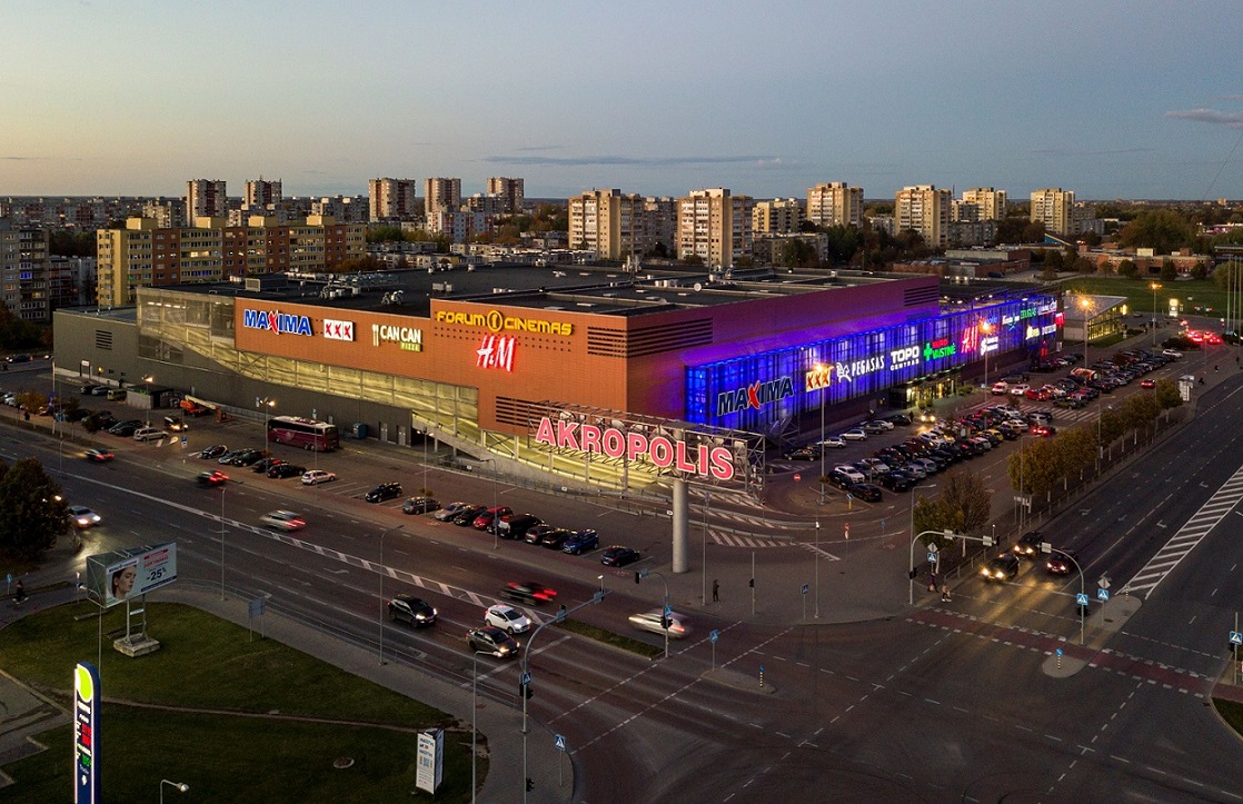 Iki 9,99 EUR: žiemos stiliaus „pop-up“ Klaipėdos ir Šiaulių „Akropoliuose“