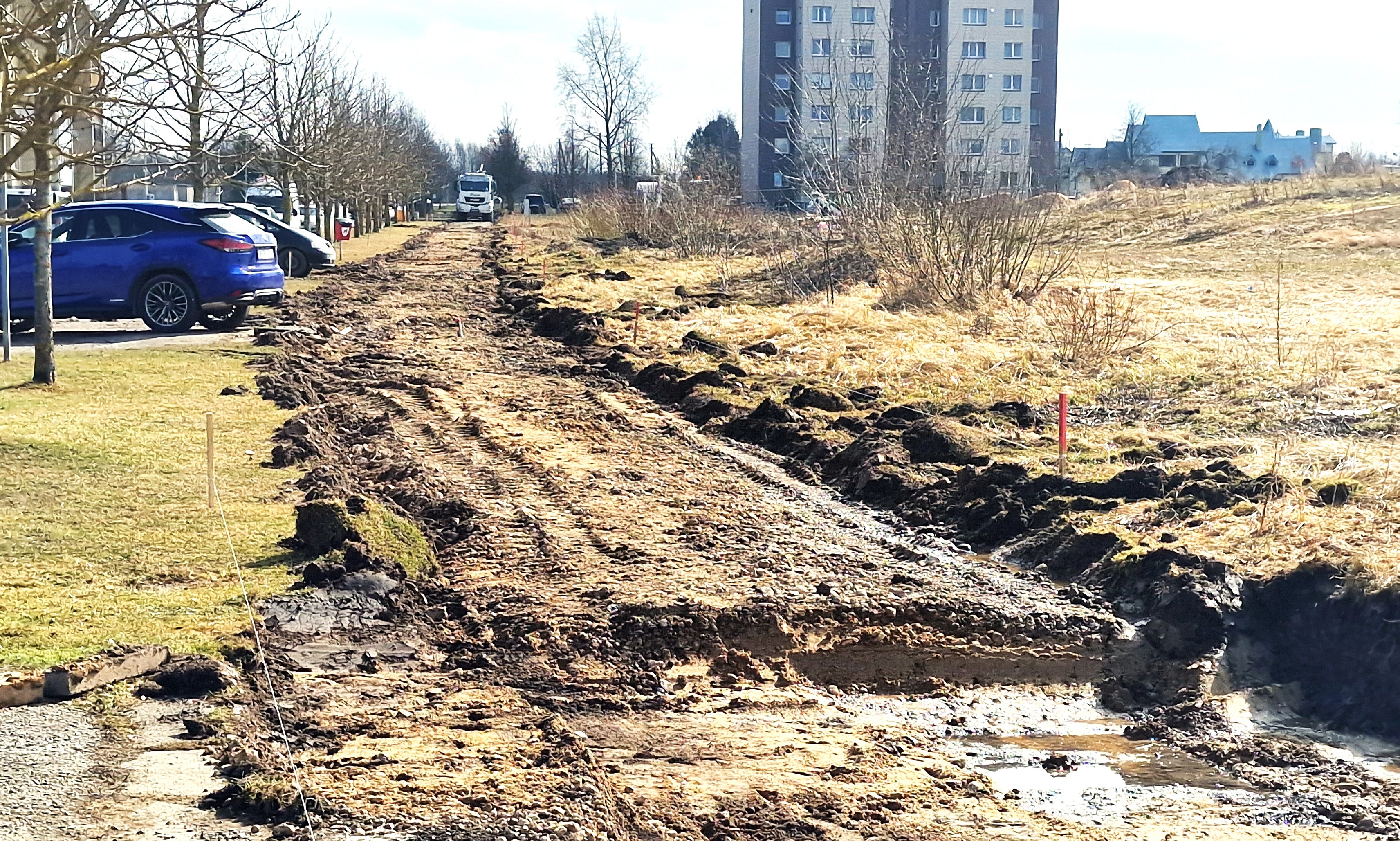 Radviliškyje plečiamas dviračių takų tinklas: darbai jau verda
