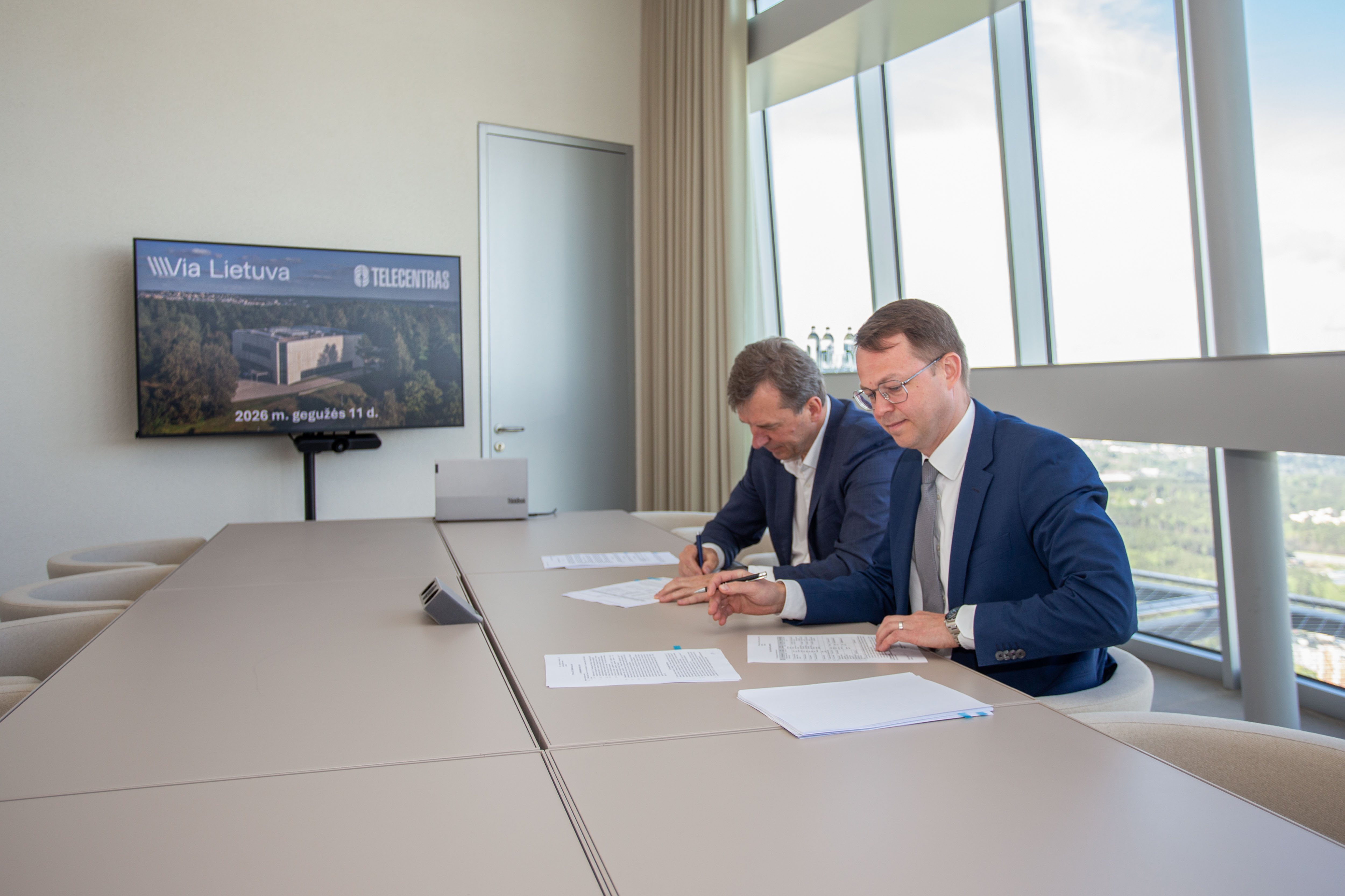 Lithuania Secures Data for New Electronic Road Toll System in €4.5 Million Deal